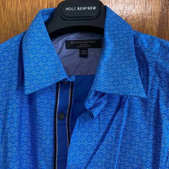 Men’s Banana Republic Button-Down - Picture 5 of 8